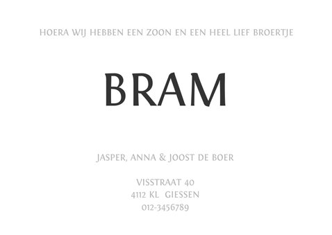 Geboortekaartje eenvoudig zwartwit met letter 3