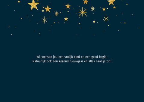 Hippe nieuwjaarskaart met typografie, sterren en foto 2