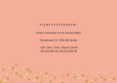 Kerst-verhuiskaart met sierlijke letters en foto's 3