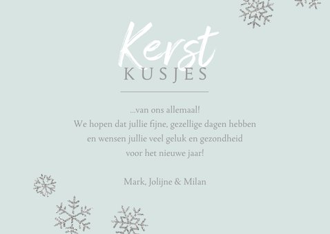 Kerstkaart eigen foto 'Kerstkusjes' blauw 3