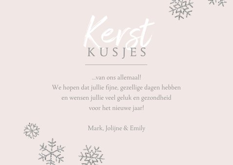 Kerstkaart eigen foto 'Kerstkusjes' roze 3