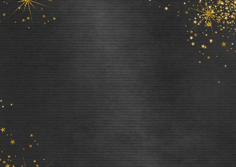 Kerstkaart feestelijk zwart met gouden sterren en 3 foto's 2