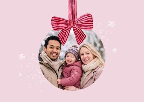 Kerstkaart fotocollage strik roze rood sneeuw hip 2