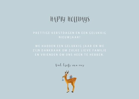 Kerstkaart kerstboom gedecoreerd met vogels uit de natuur 3