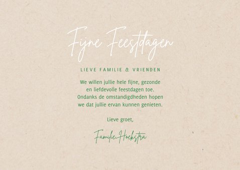 Leuke kerstkaart groene cadeau's en foto op papierlook 3