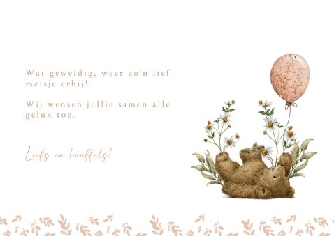 Lief felicitatiekaartje met beren en bloemen geboorte meisje 3