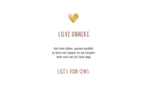 Liefdekaart warme knuffel gouden hart en foto rood 3