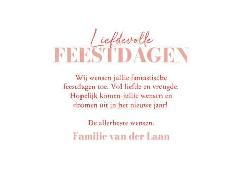Liefdevolle kerstkaart met konijnen met cadeau donkerblauw 3