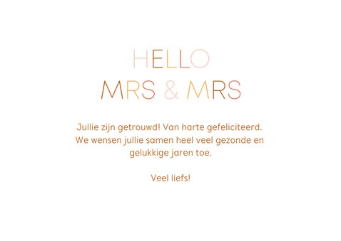 Minimalistisch felicitatiekaartje hello mrs & mrs met hartje 3