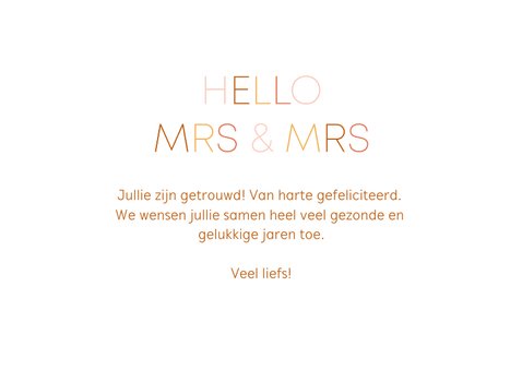 Minimalistisch felicitatiekaartje hello mrs & mrs met hartje 3