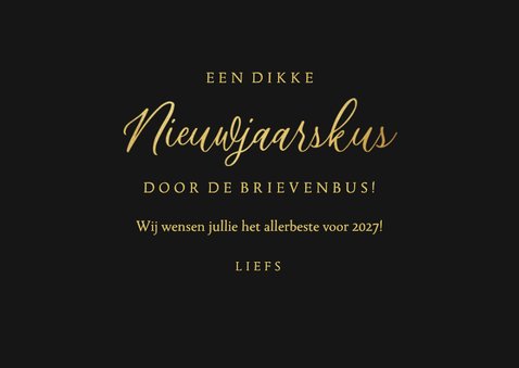 Nieuwjaarskaart foto goud 2027 liefde nieuwjaarskus 3