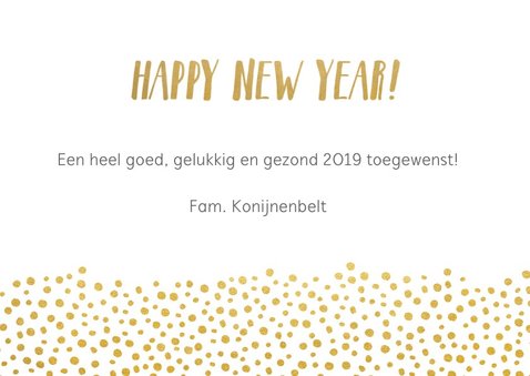 Nieuwjaarskaart met tijdstip 20:18 die verandert in 20:19 3