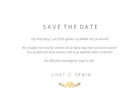Save the Date kaart klassiek wit met gouden duifjes en foto 3