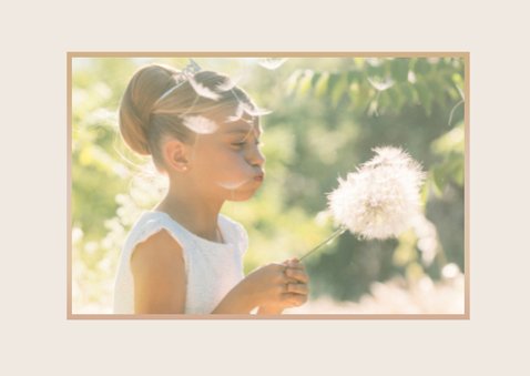 Stijlvol bedankkaartje communie met 3 foto's en droogbloemen 2