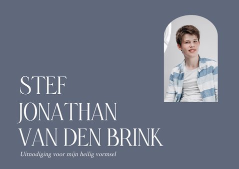 Stijlvolle blauw uitnodiging voor vormsel met eigen foto's 2