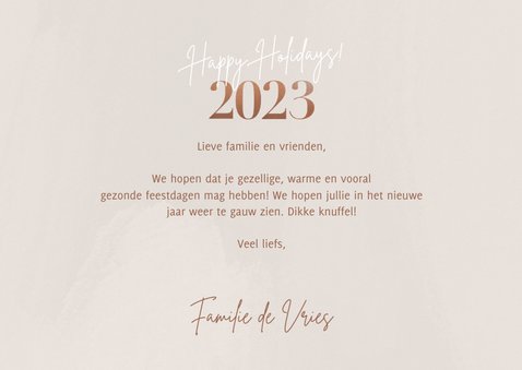 Stijlvolle kerstkaart fotocollage 2023 happy holidays beige 3