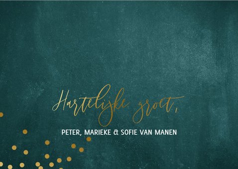 Stijlvolle kerstkaart met groene achtergrond en goud 3