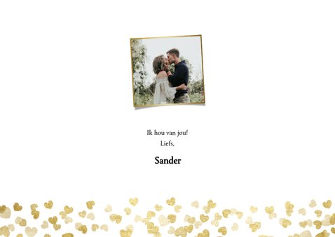 Stijlvolle valentijnskaart met foto's en gouden hartjes 3