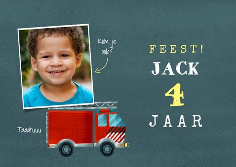 Stoere kinderfeestje kaart brandweerauto, foto en leeftijd 2