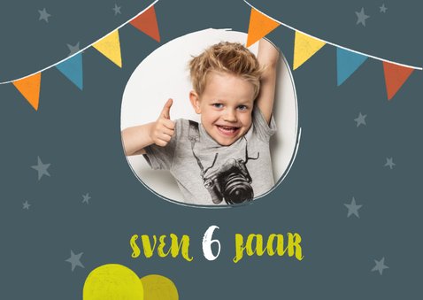 Stoere uitnodiging voor een kinderfeestje met dinosaurus 2