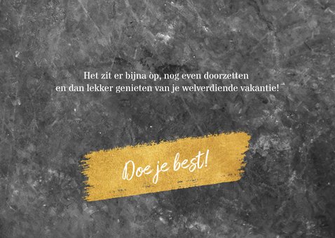 Succes met beton en goudlook en typografie 3