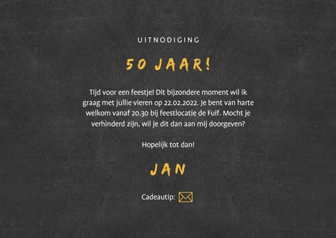 Uitnodiging 'feestje' krijtbord met 2 foto's 3