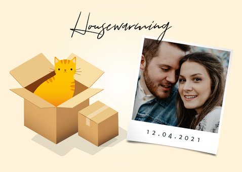 Uitnodiging Housewarming met verhuisdozen, planten en kat 2