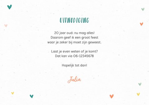 Uitnodiging verjaardag wegwijzers vrouw hip foto hartjes 3