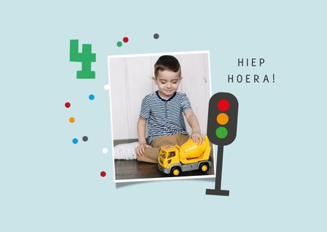 Verjaardagskaart kind auto confetti hoera verkeer 2