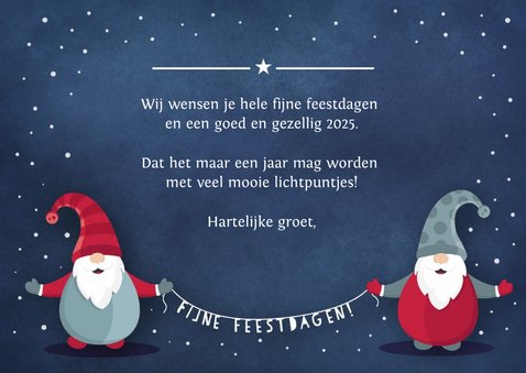 Vrolijke kerstkaart met 2 kerstkabouters en sneeuwvlokken 3