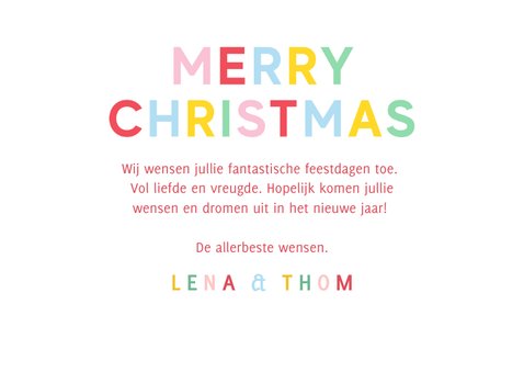 Vrolijke kerstkaart met regenboog typografie holly jolly  3