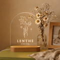 Geboortebloem lamp met naam (boog) 4