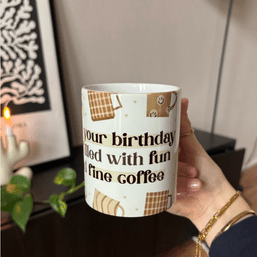 Gepersonaliseerde mok met koffieprint en naam