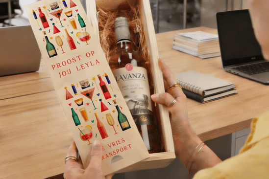 Wijnkist bedrukken als Secretaressedag cadeau