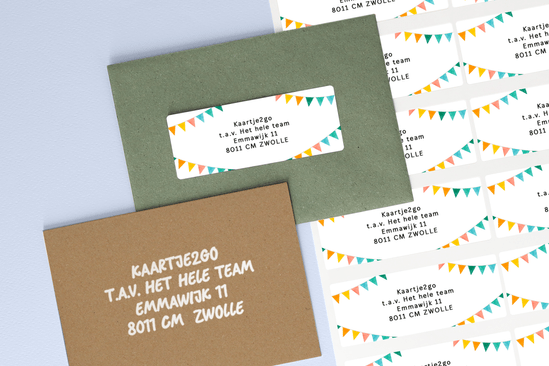 Enveloppen met adres erop