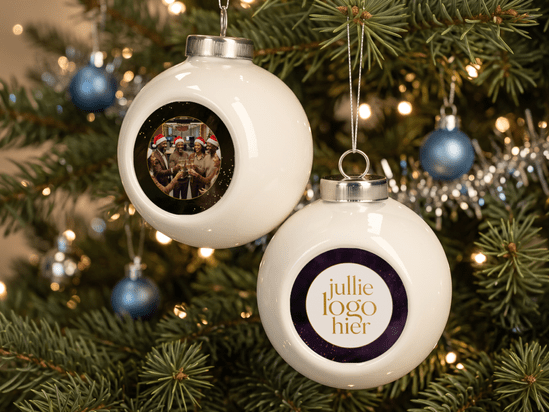 Gepersonaliseerde set kerstballen met logo