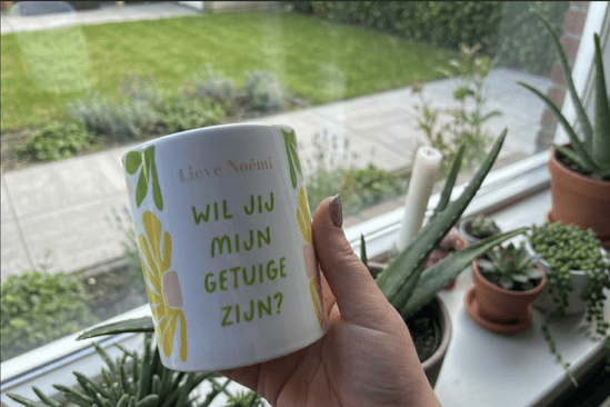Mok bedrukken met vraag 'wil je mijn getuige zijn'