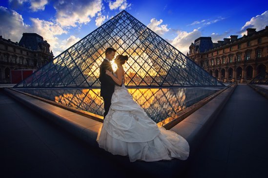 Trouwfoto's maken tijdstip - Louvre zonsondergang