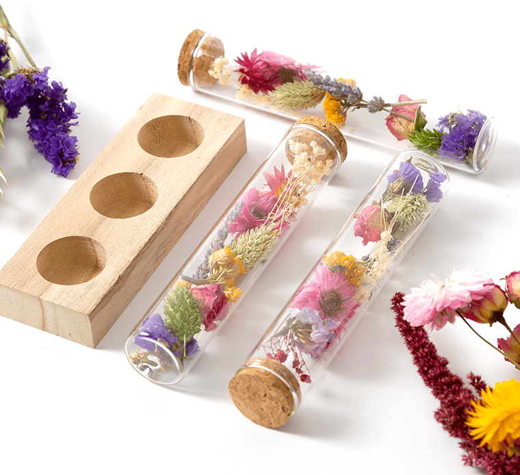 Droogbloemen in flesjes