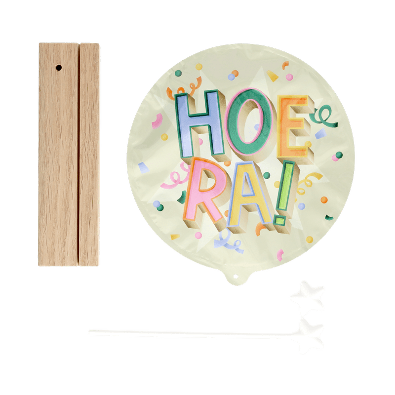 Mini ballon ‘Hoera!’ met kaarthouder