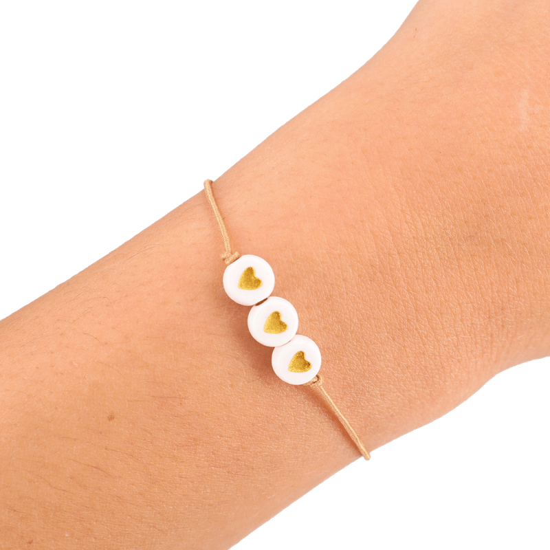 Armbandje ‘Hartjes’ (wit/goud)