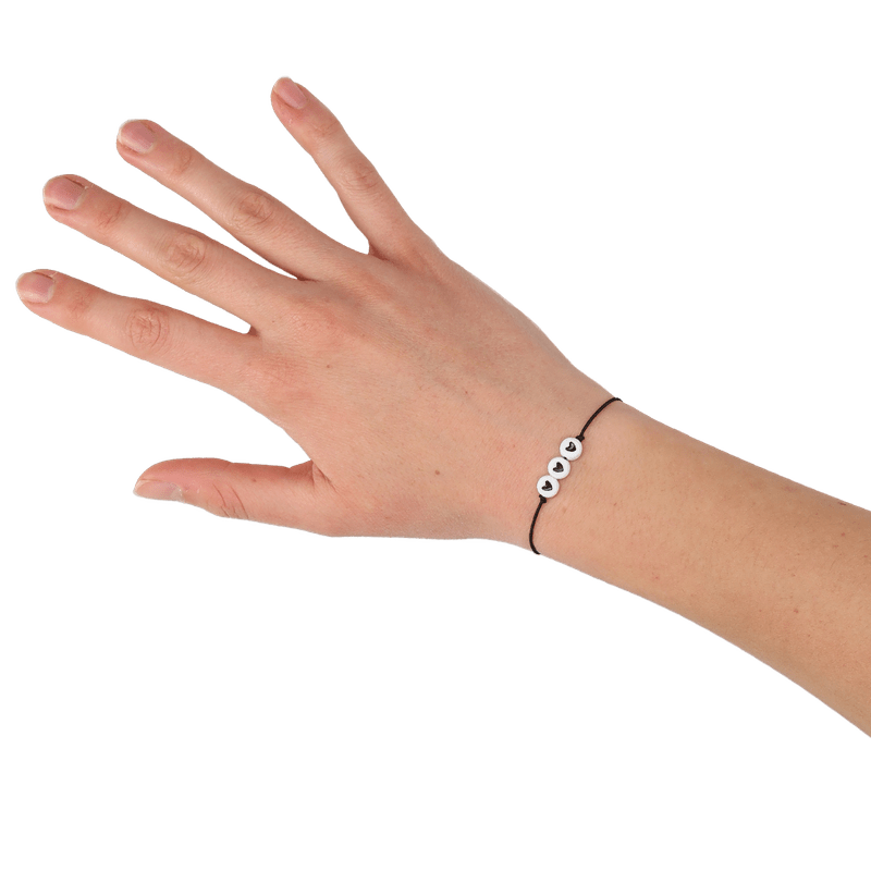 Armbandje ‘Hartjes’ (wit/zwart)