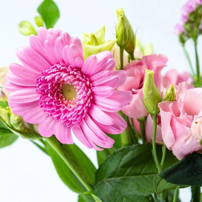 Roze brievenbusboeket