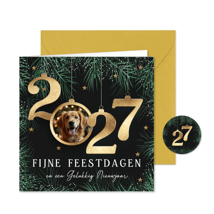 Kerstkaart 2027 kerstballen hond