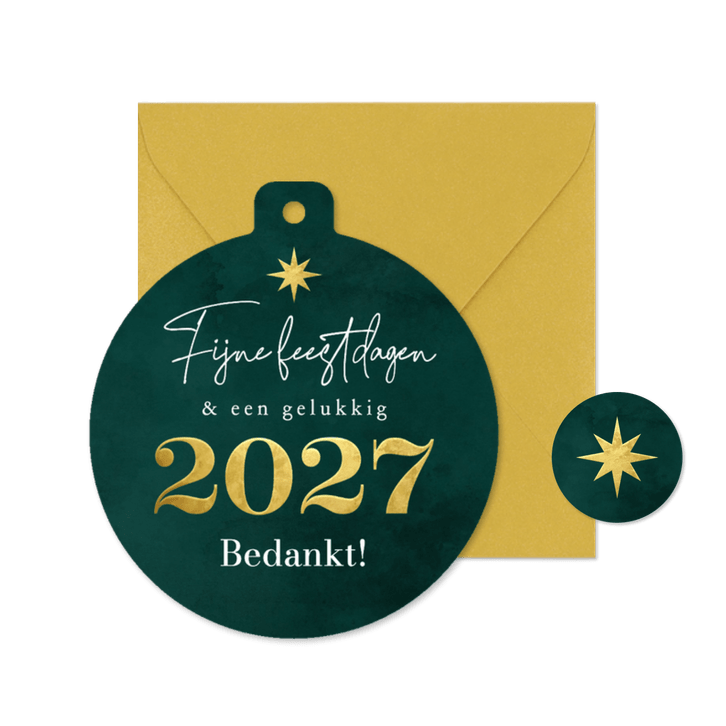 Moderne kerstkaart kerstbal bijzonder verf groen goud