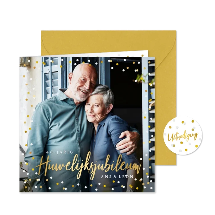 Feestelijke kaart huwelijksjubileum confetti met foto