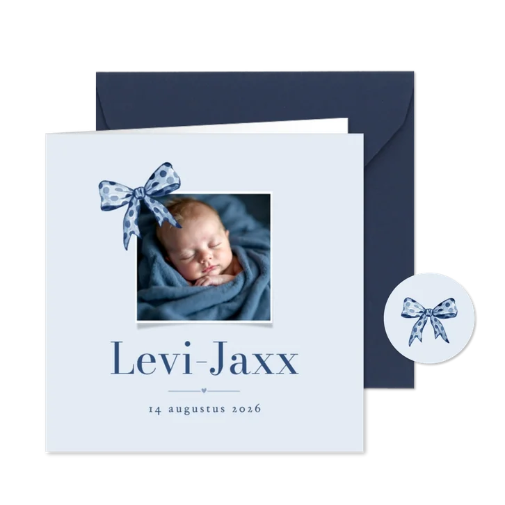 Geboortekaartje klassiek jongen foto strikje blauwe stippen
