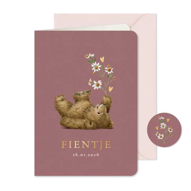 Geboortekaartje meisje met beertje en bloem met hartjes