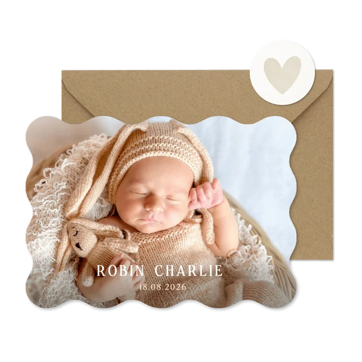 Geboortekaartje meisje of jongen golvende rand en eigen foto