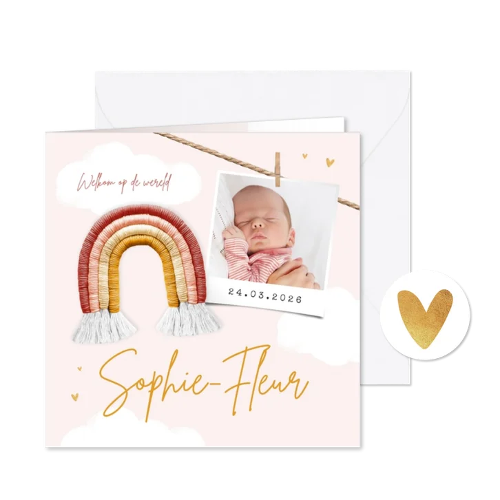 Geboortekaartje meisje regenboog babyspul foto wolken
